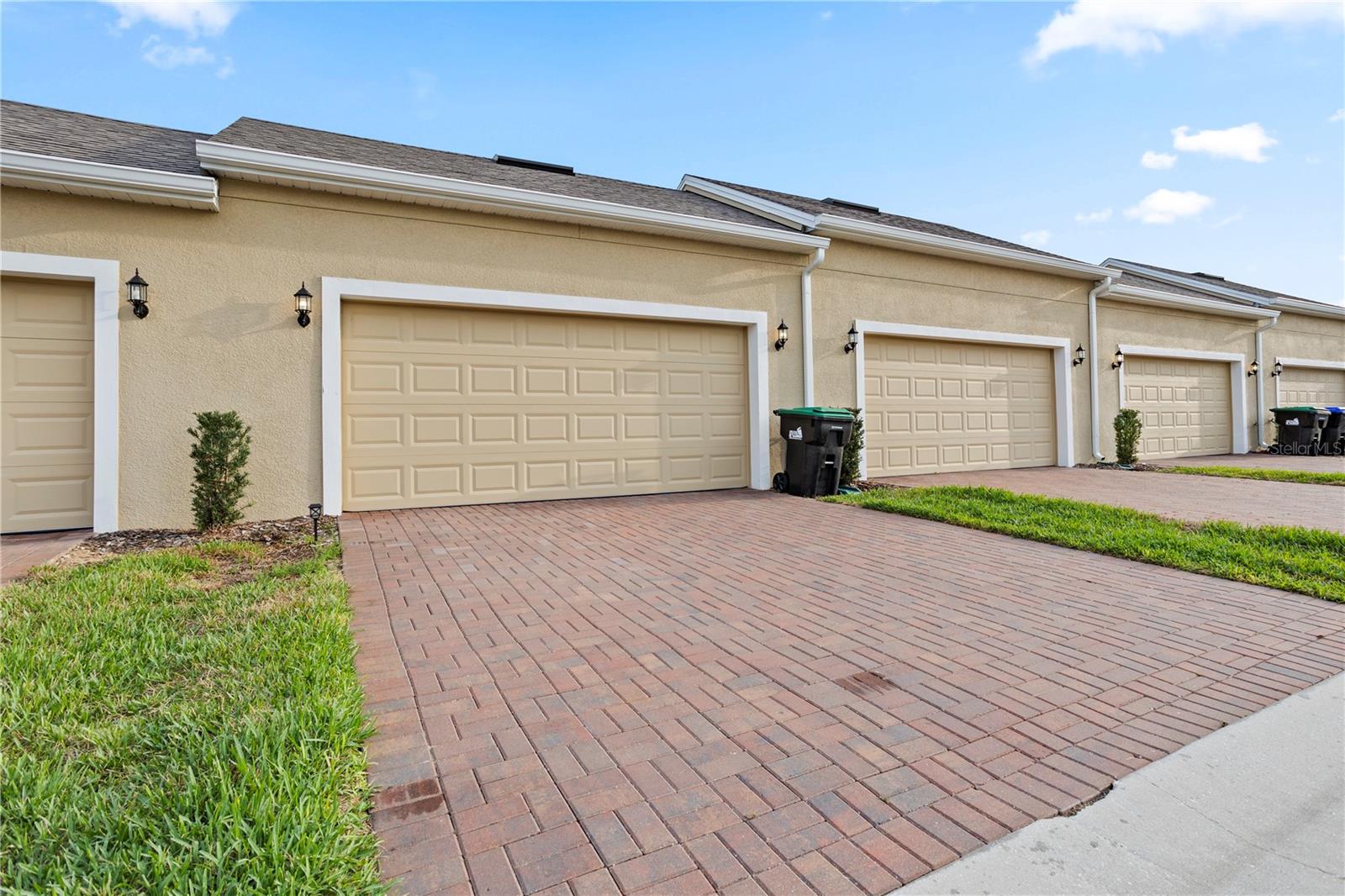 MEZZANO - Residential