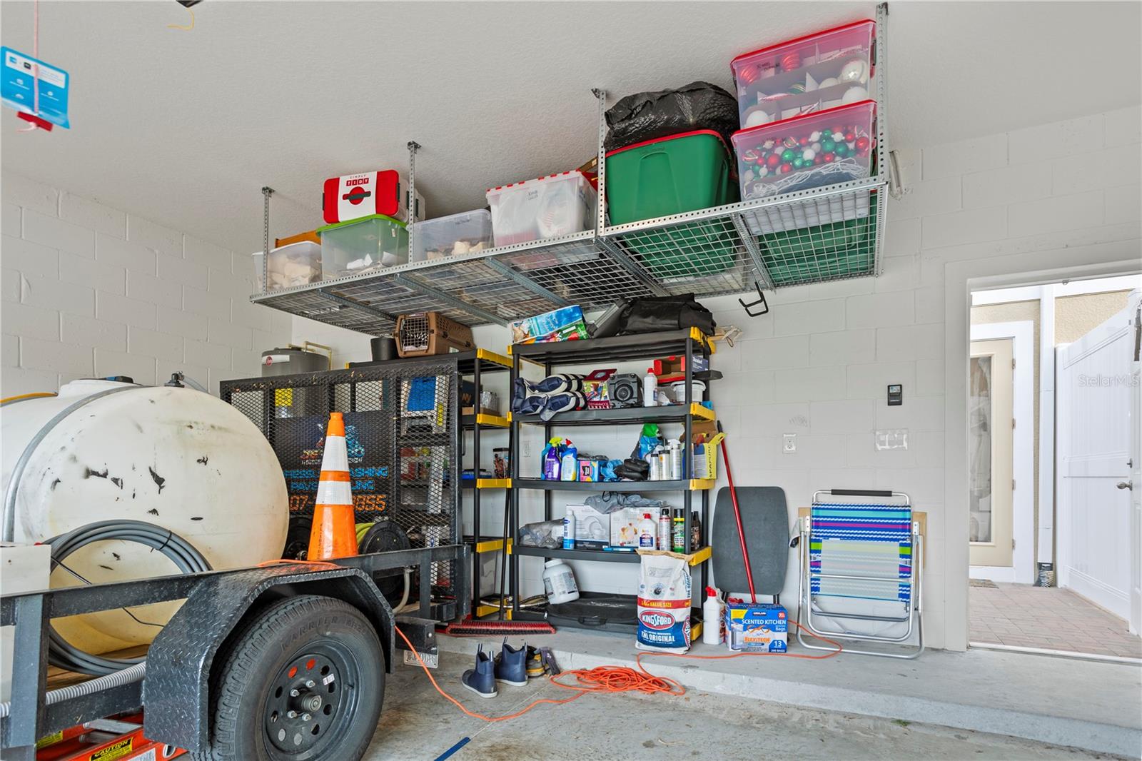 MEZZANO - Residential