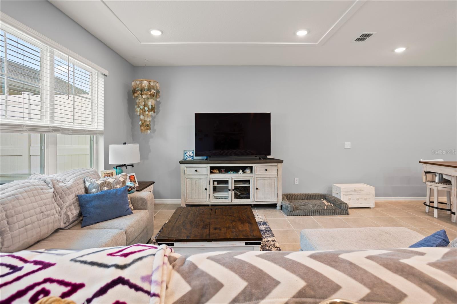 MEZZANO - Residential