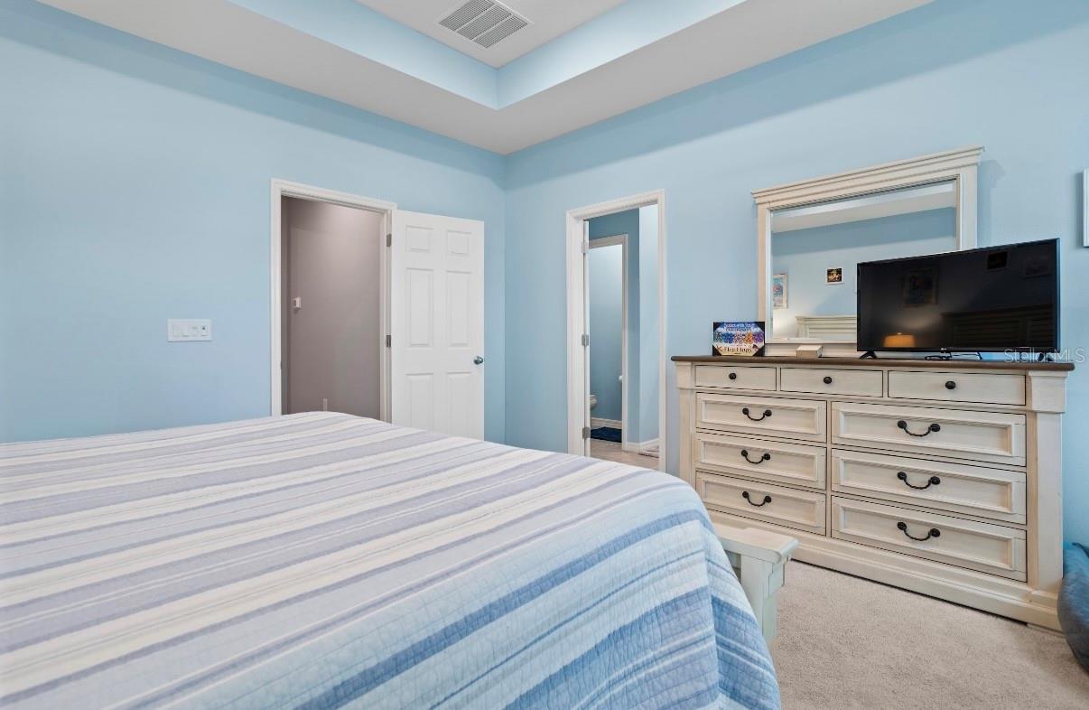 MEZZANO - Residential