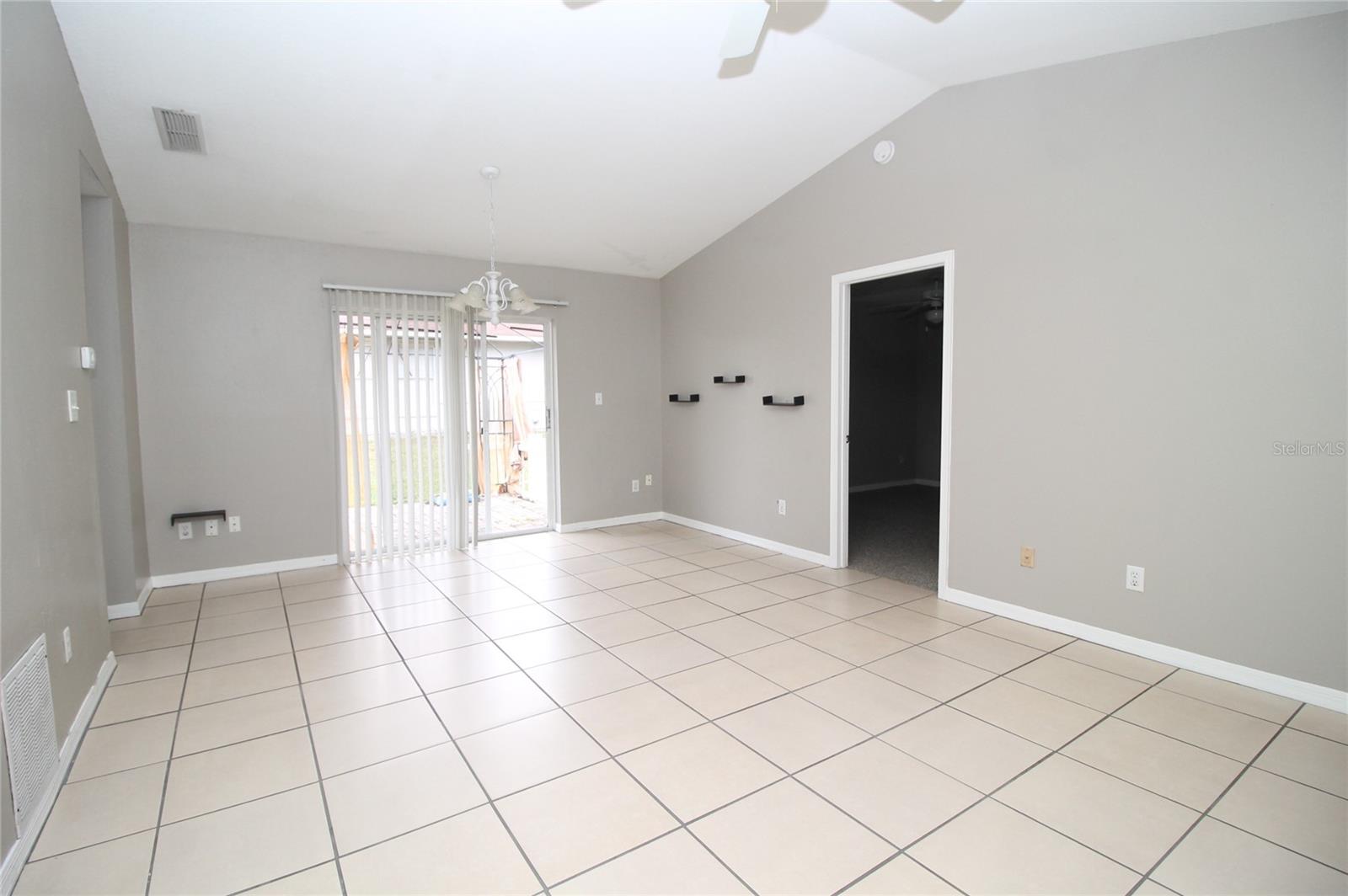 MINNEOLA - Residential Lease