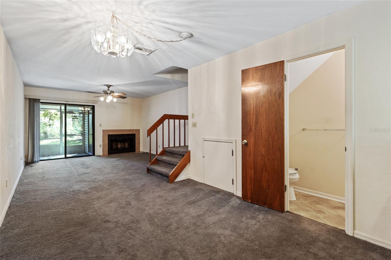 6227 SW 8TH PLACE