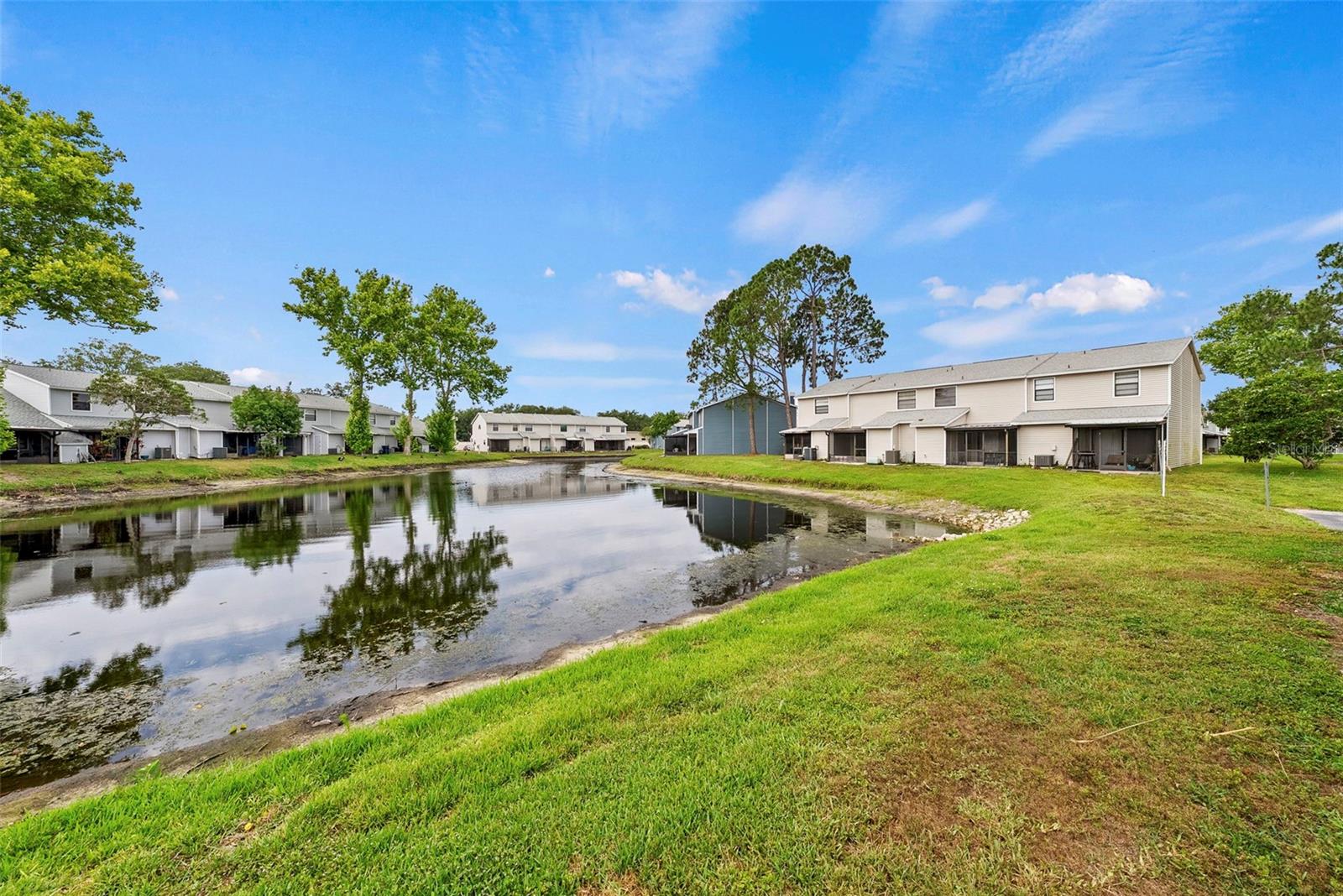 HAMPTON PARK TWNHMS UN 3 - Residential