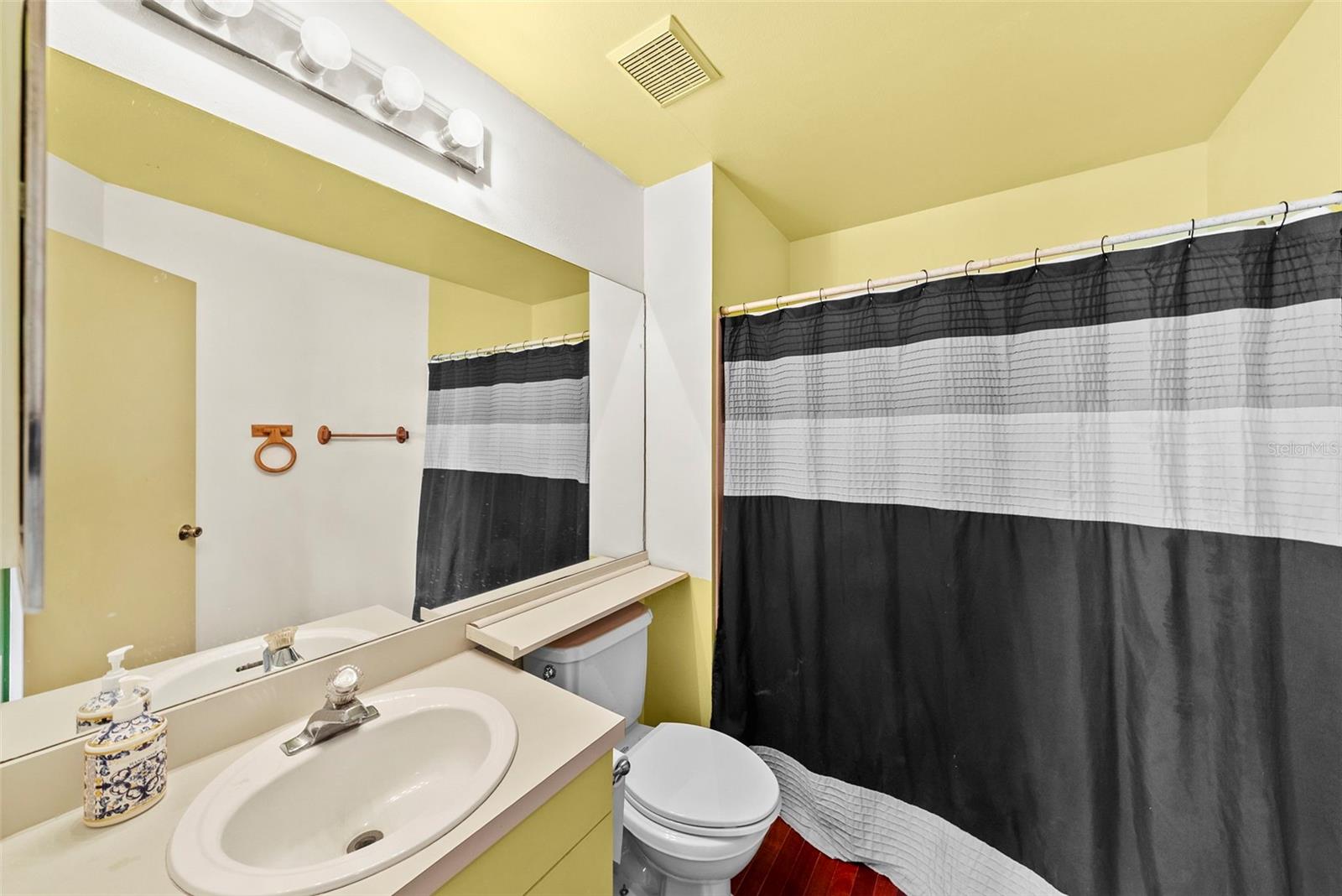 HAMPTON PARK TWNHMS UN 3 - Residential