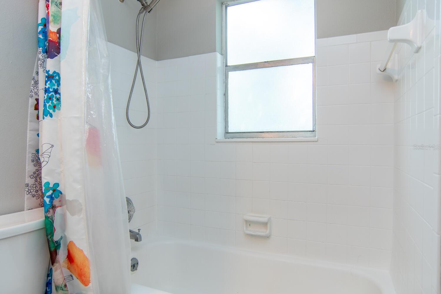 SHOREACRES CENTER - Residential Lease