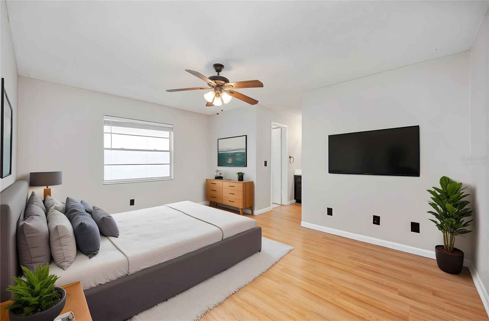 MILL RUN UNIT 2 - Residential