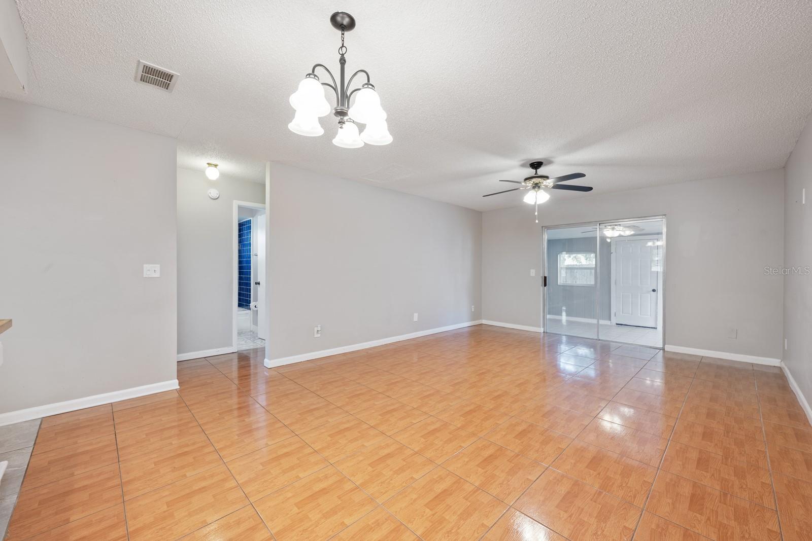 MILL RUN UNIT 2 - Residential