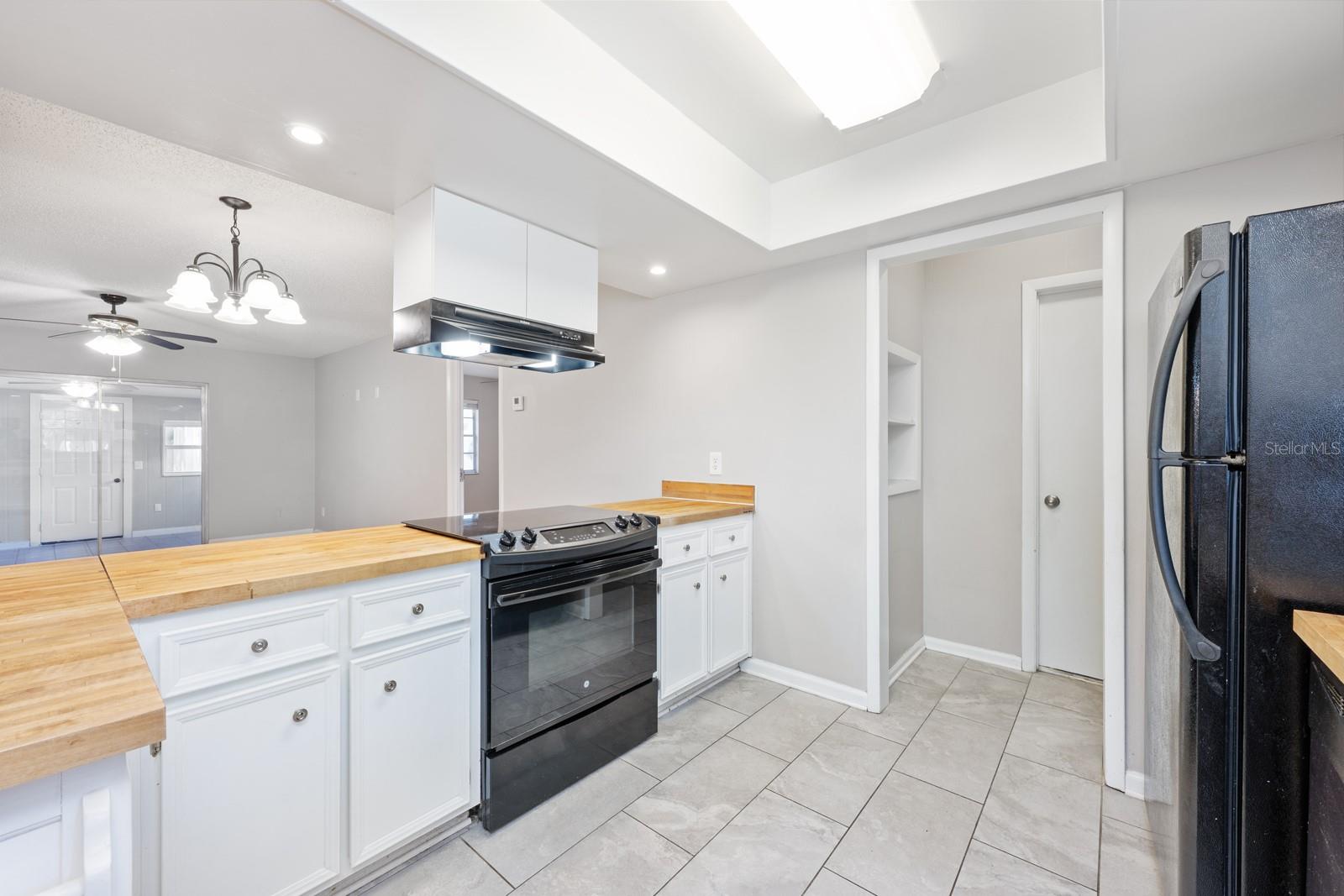 MILL RUN UNIT 2 - Residential