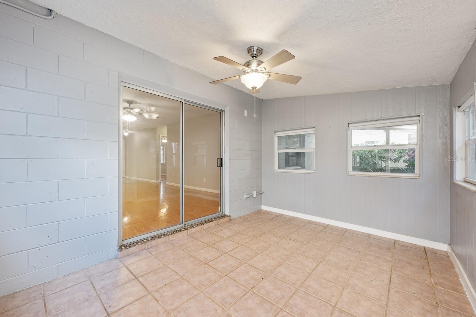 MILL RUN UNIT 2 - Residential