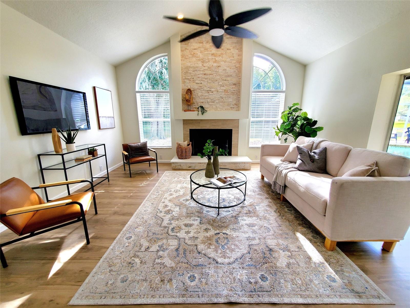 LAKESHORE VILLAGE AT WOODFIELD - Residential