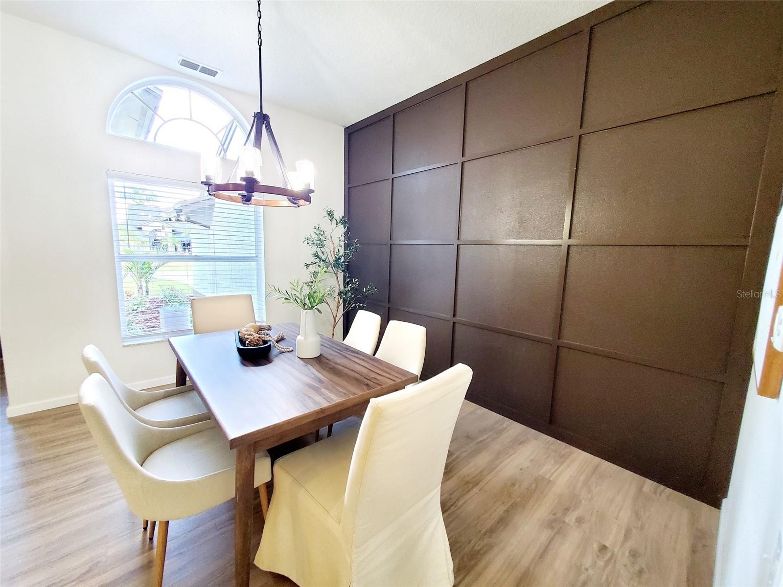 LAKESHORE VILLAGE AT WOODFIELD - Residential