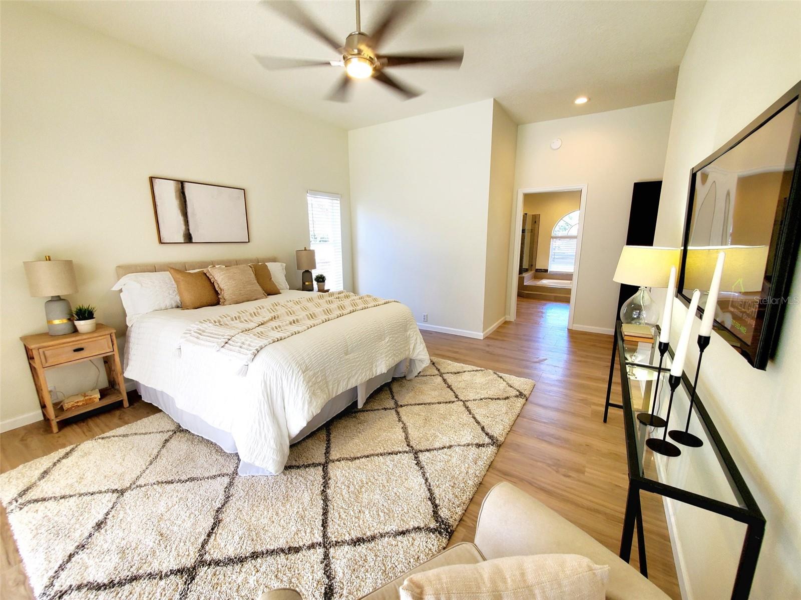 LAKESHORE VILLAGE AT WOODFIELD - Residential