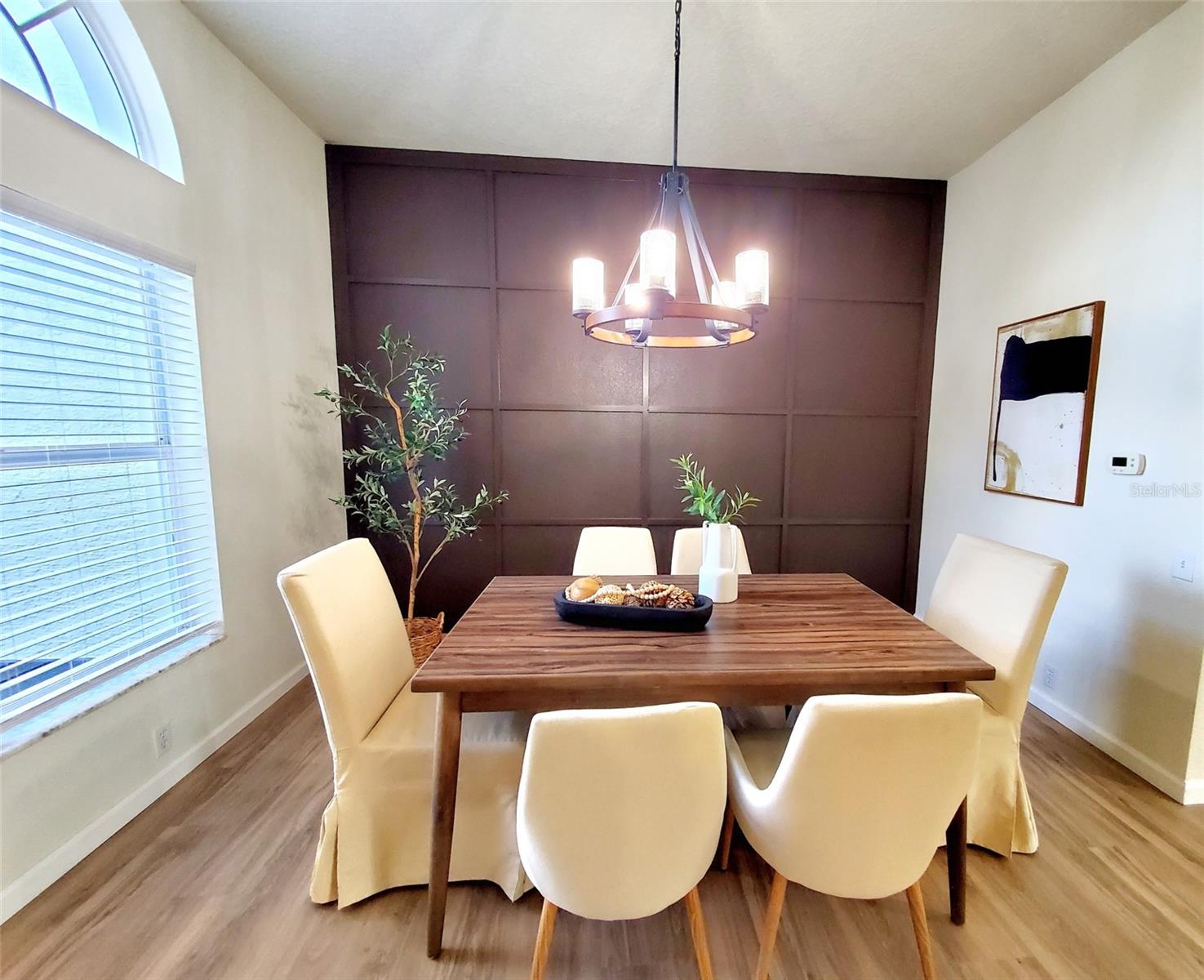LAKESHORE VILLAGE AT WOODFIELD - Residential