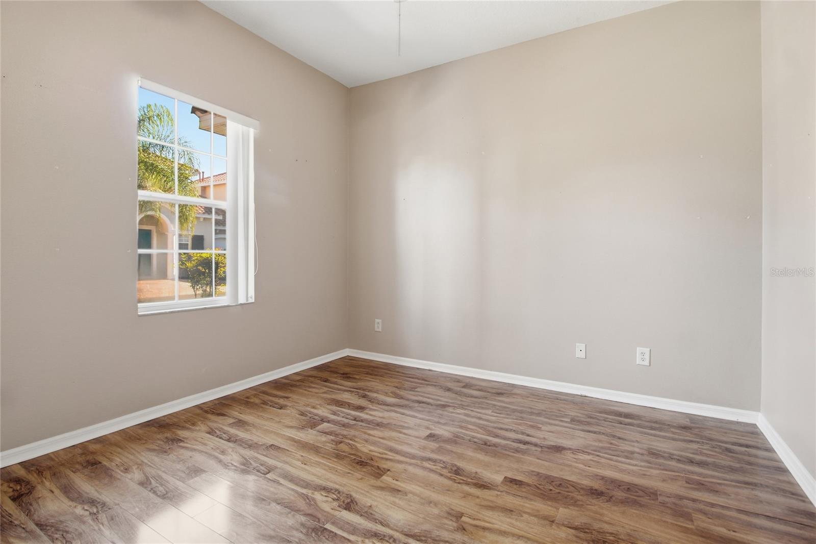 TUSCAN HILLS - Residential