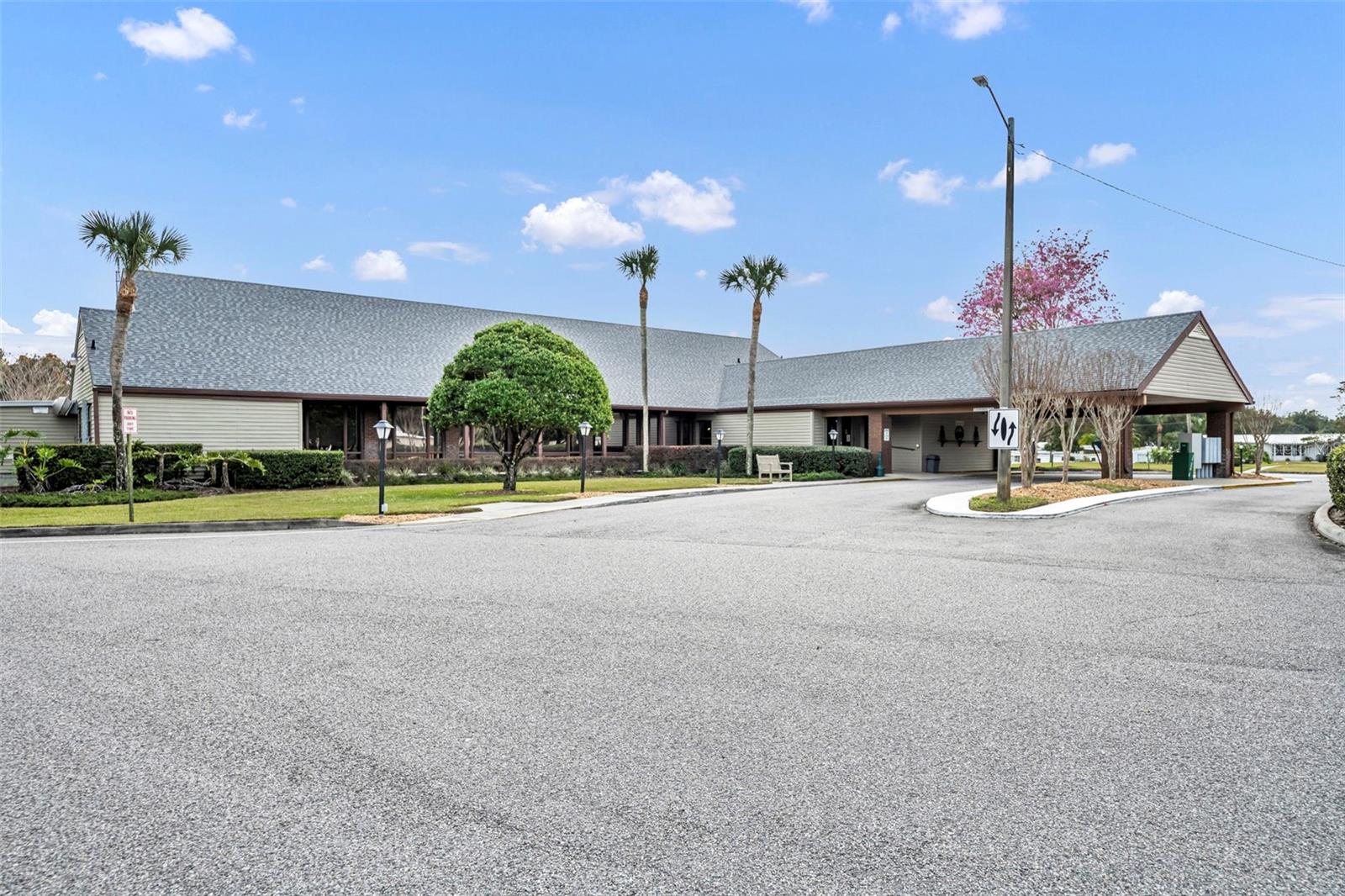 BANBURY VILLAGE CONDO - Residential