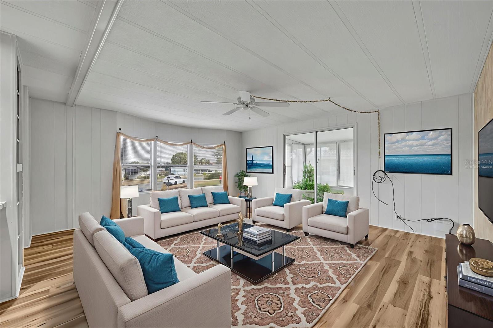 BANBURY VILLAGE CONDO - Residential