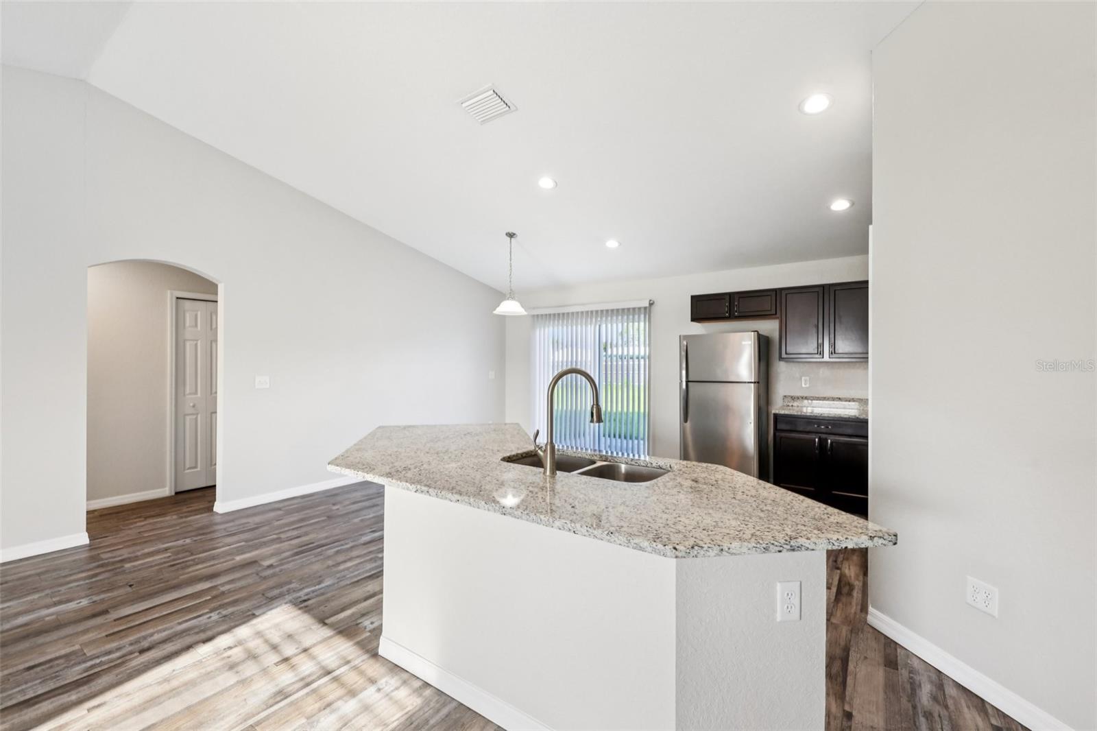146 JUNIPER LOOP CIRCLE