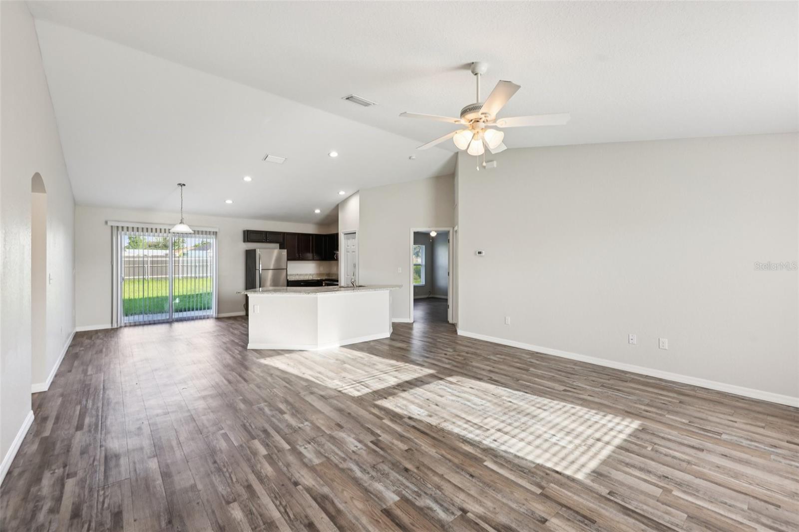 146 JUNIPER LOOP CIRCLE