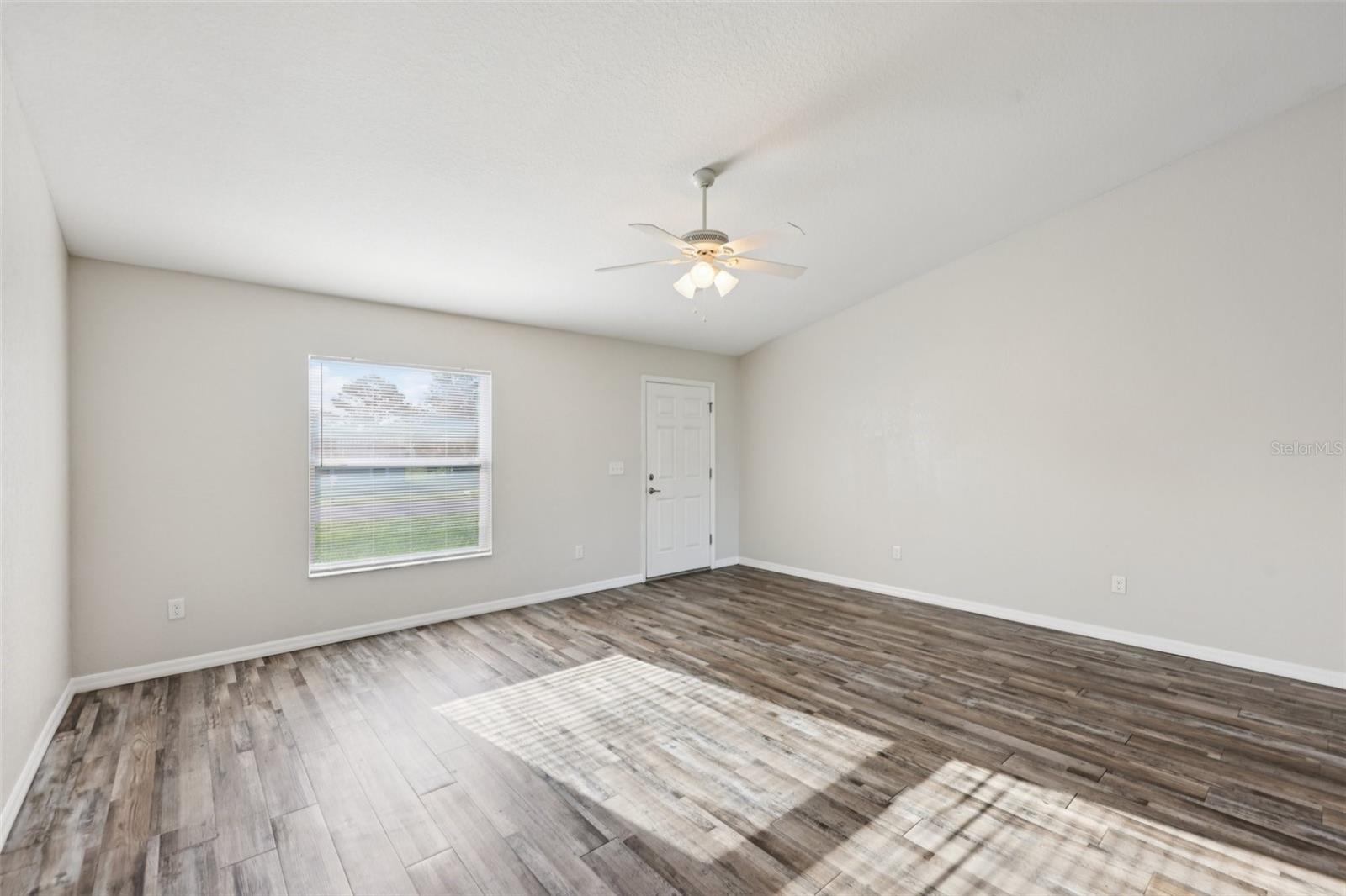 146 JUNIPER LOOP CIRCLE