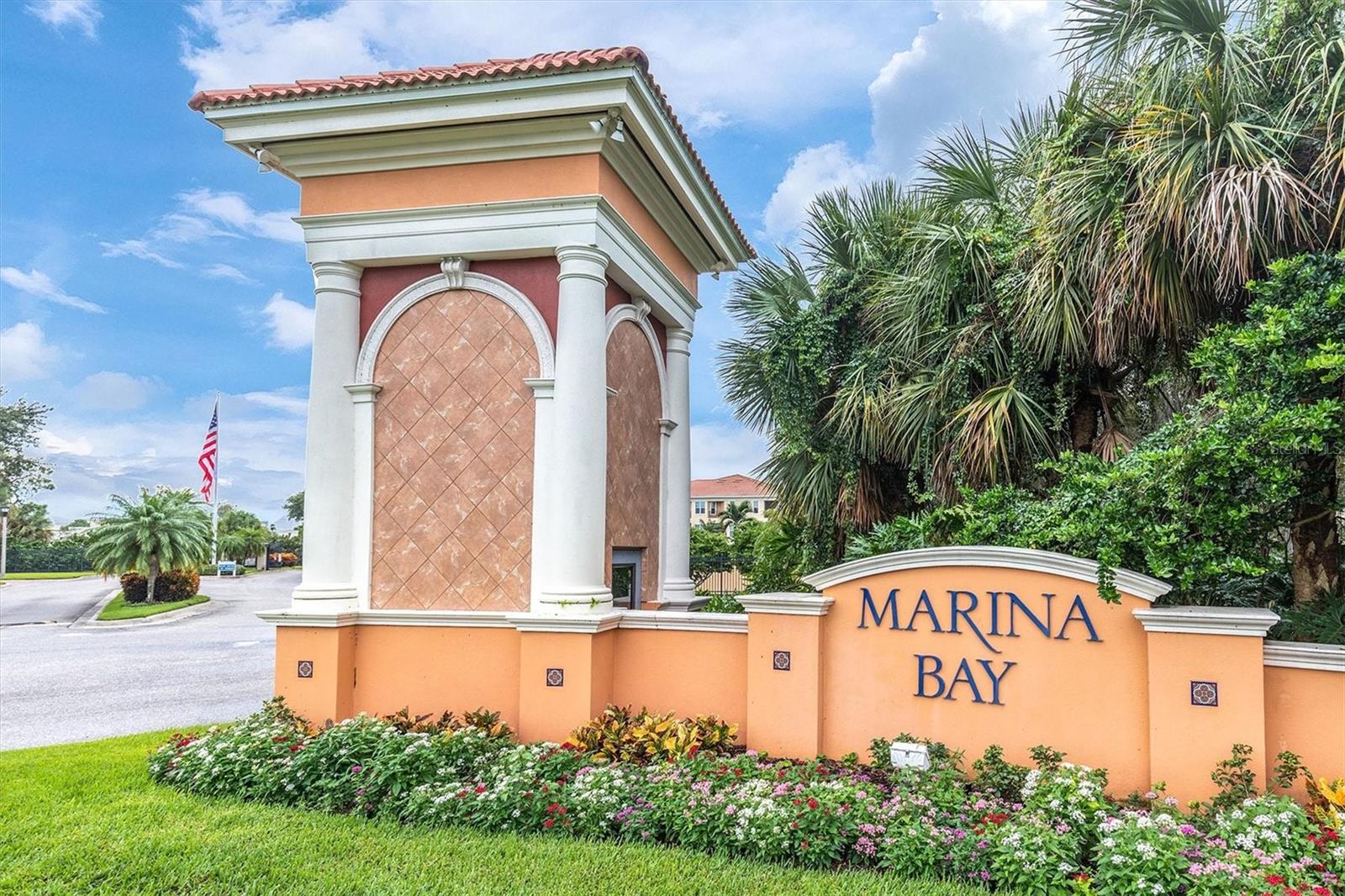 COLLEGE LANDINGS REP - Residential