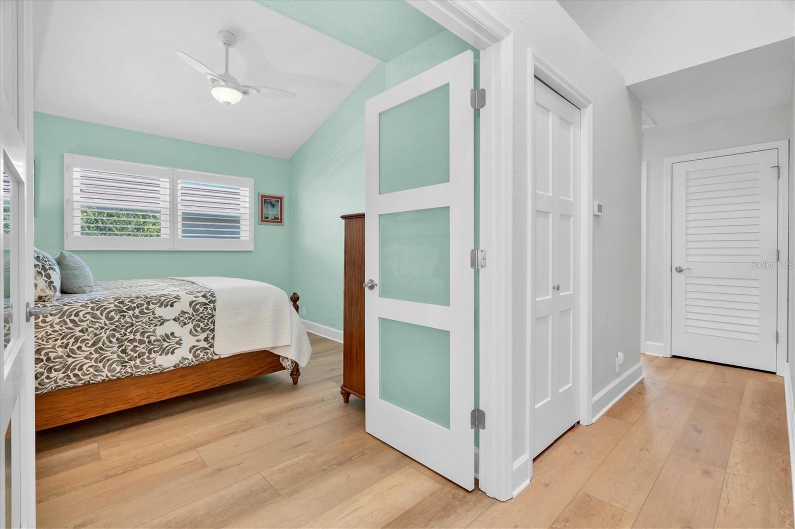 COLLEGE LANDINGS REP - Residential