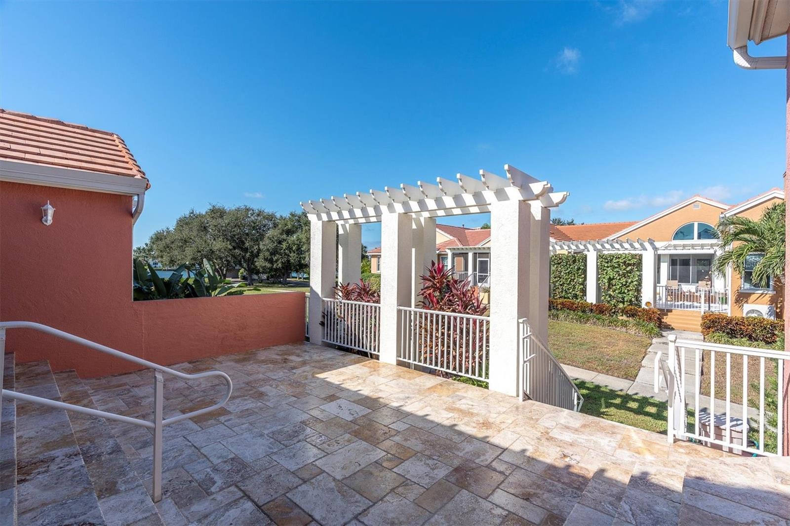 COLLEGE LANDINGS REP - Residential