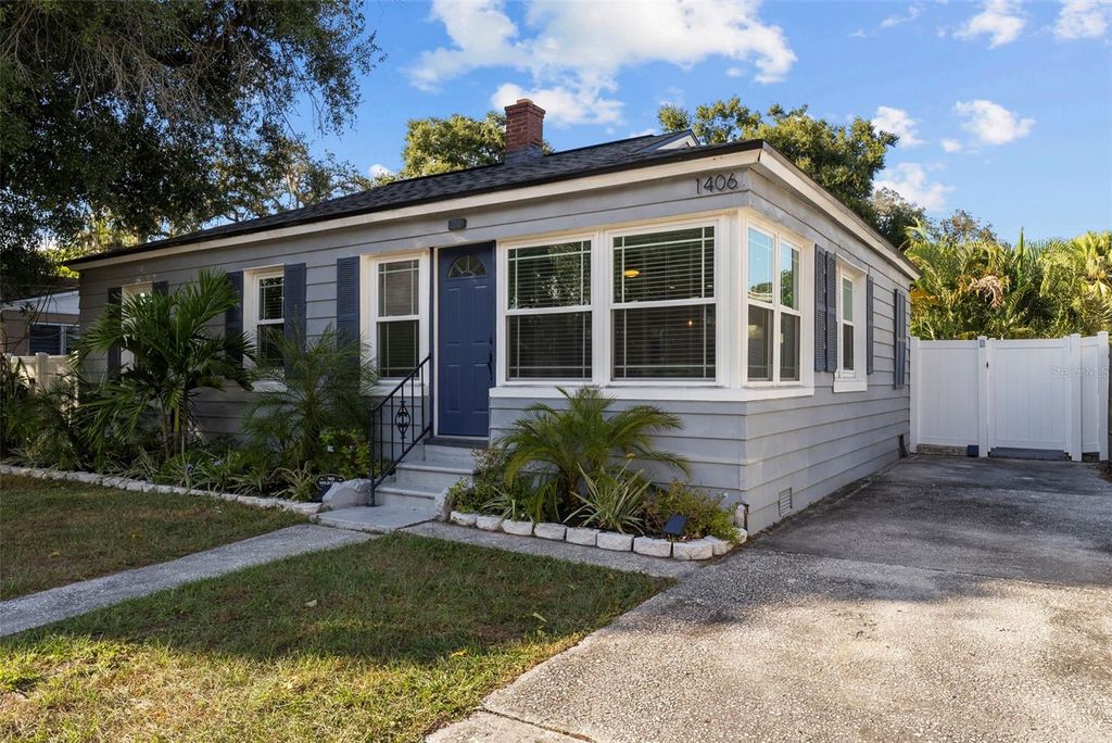 Real estate matching your search 10 Photo of 1406 E Mohawk Avenue, Tampa, FL 33604 (MLS # TB8441354)