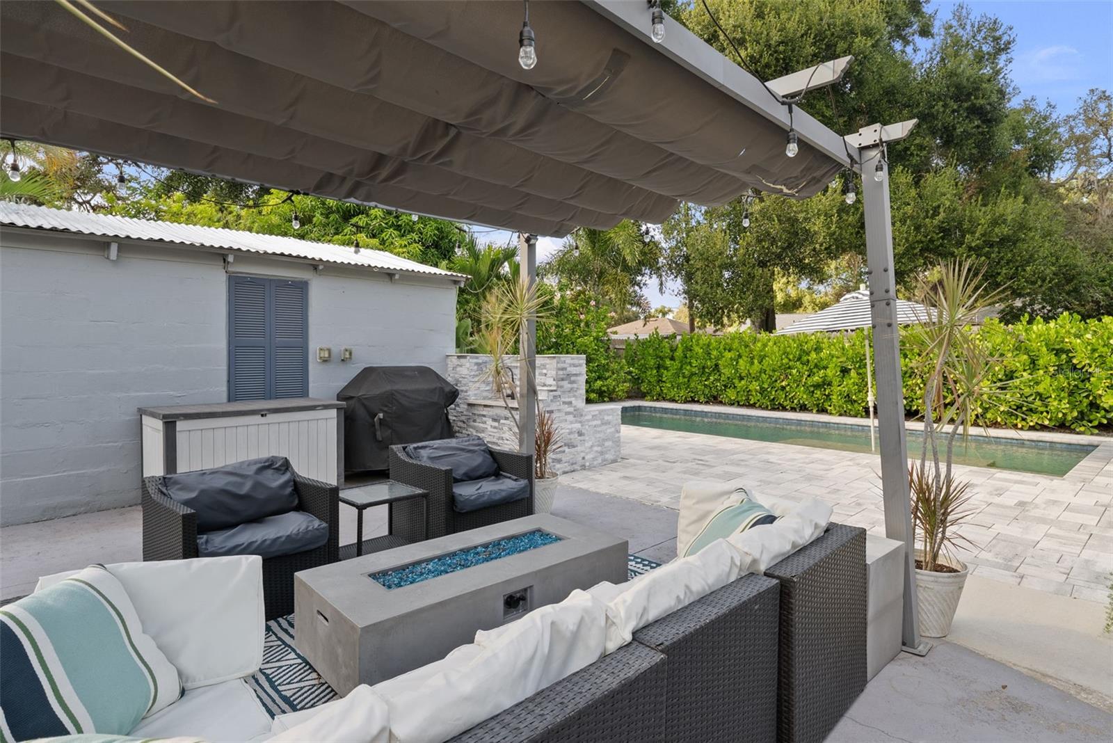 HAMPTON TERRACE - Residential