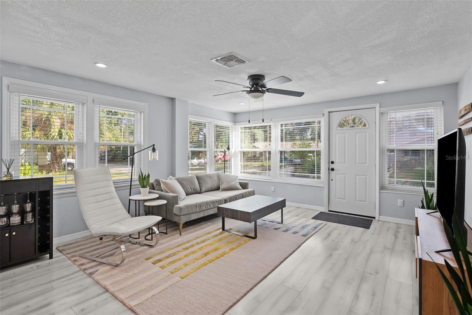 HAMPTON TERRACE - Residential