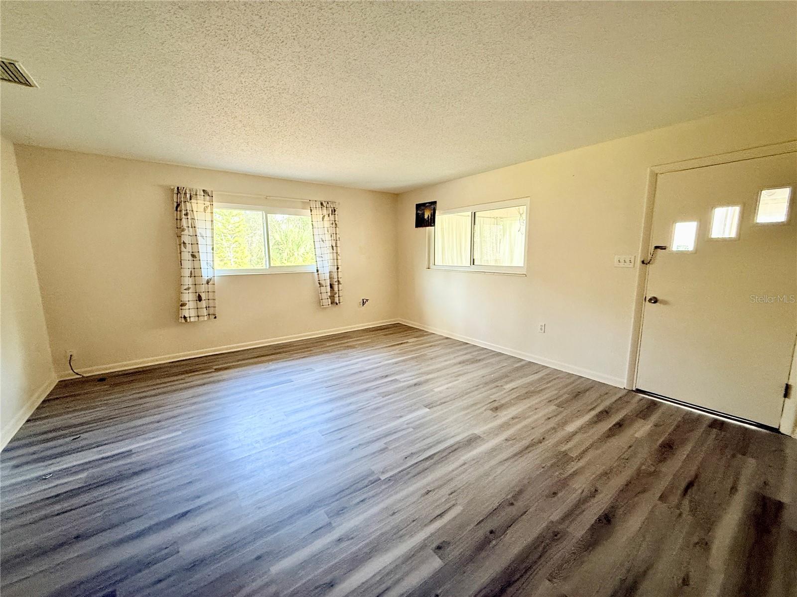 LAKE BUTLER SHORES - Residential