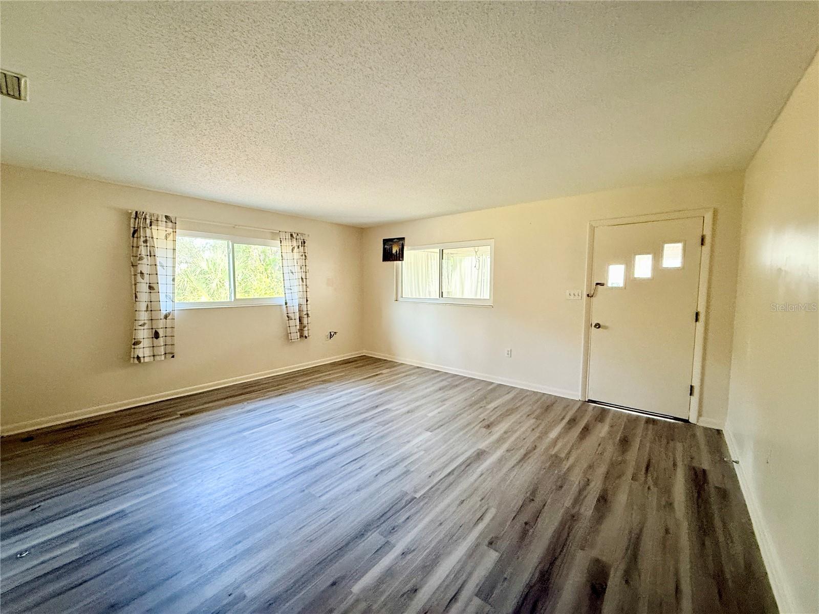 LAKE BUTLER SHORES - Residential