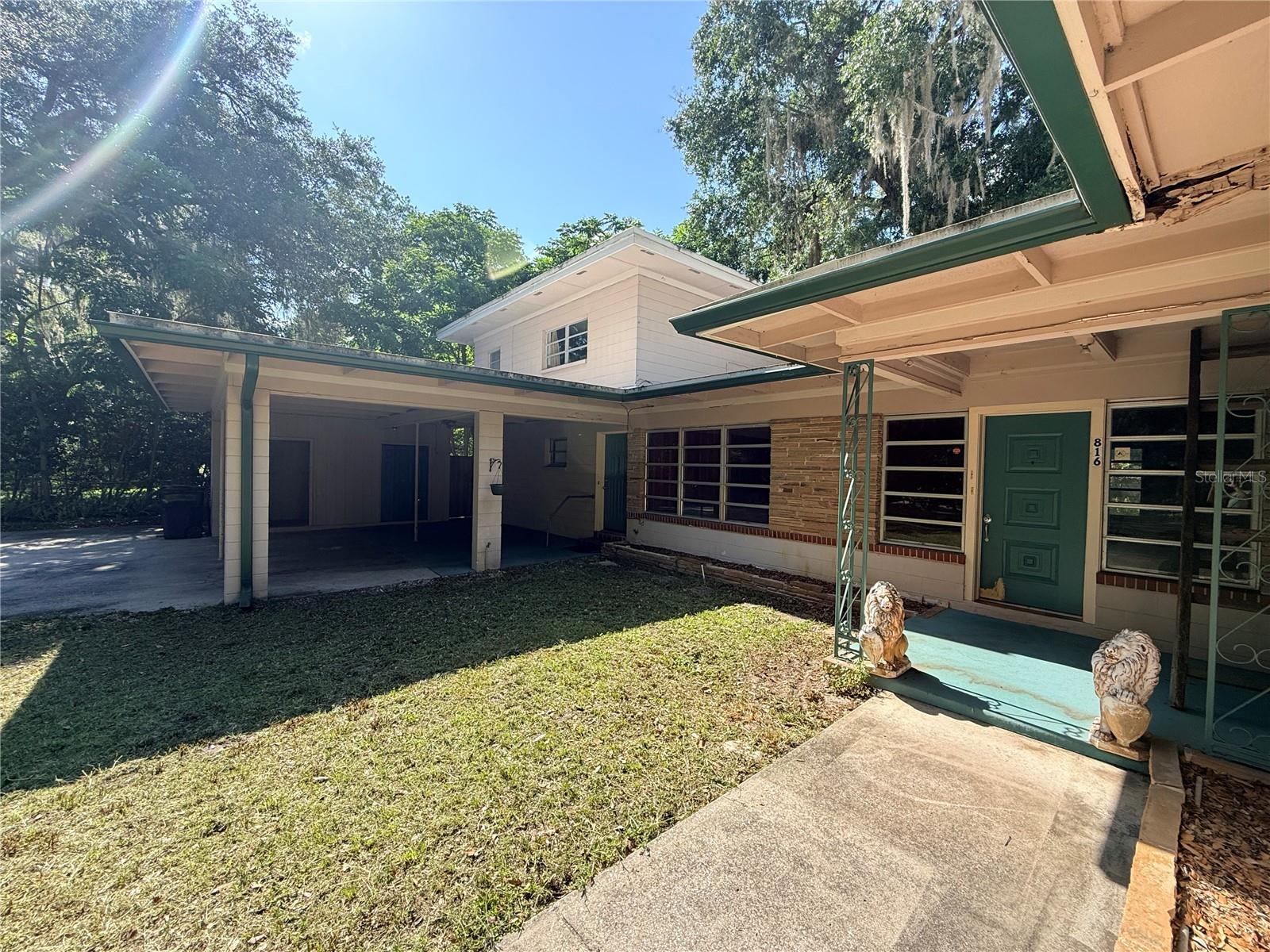 816 NW 14TH AVE.