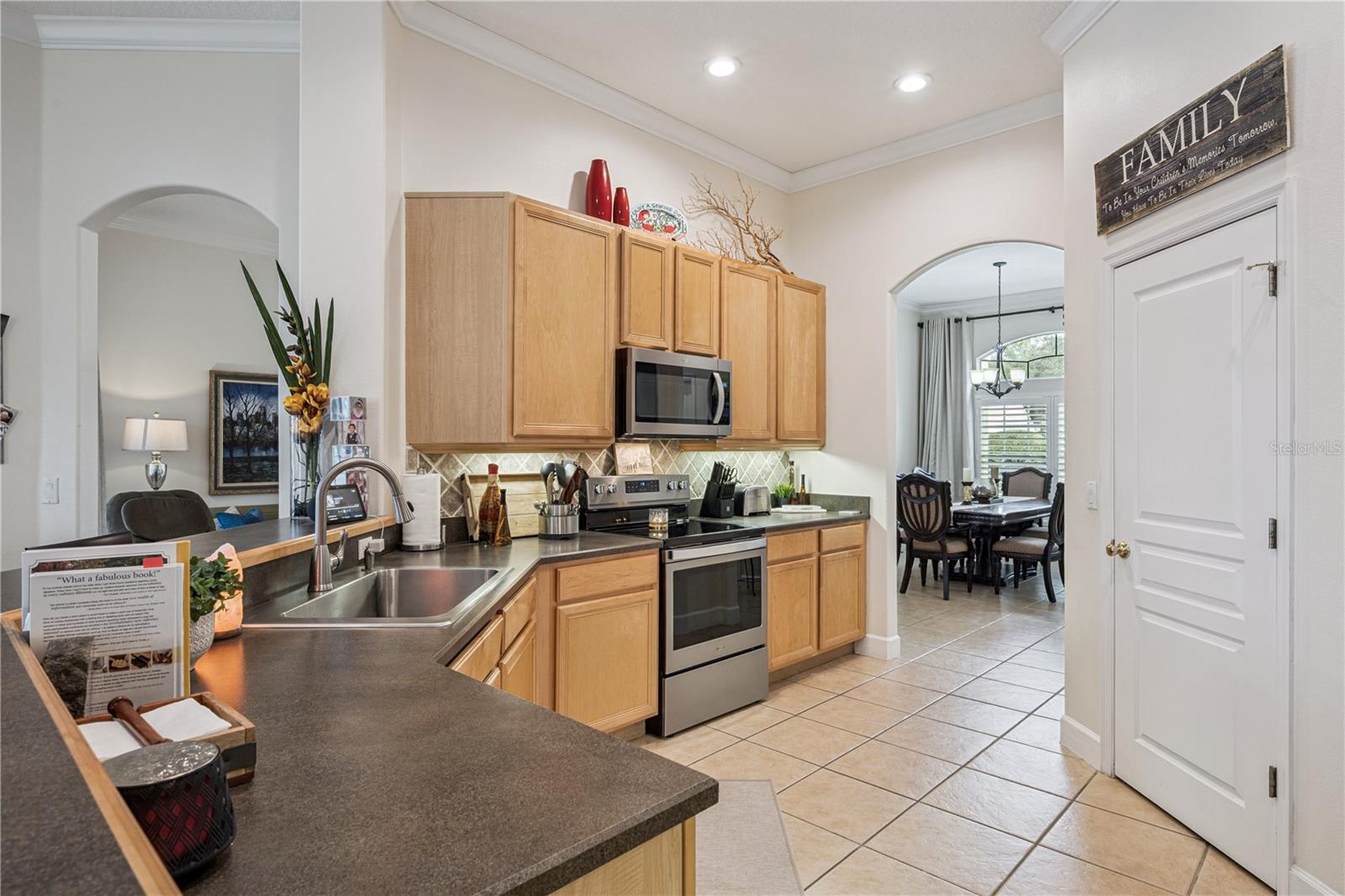 CITRUS OAKS - Residential