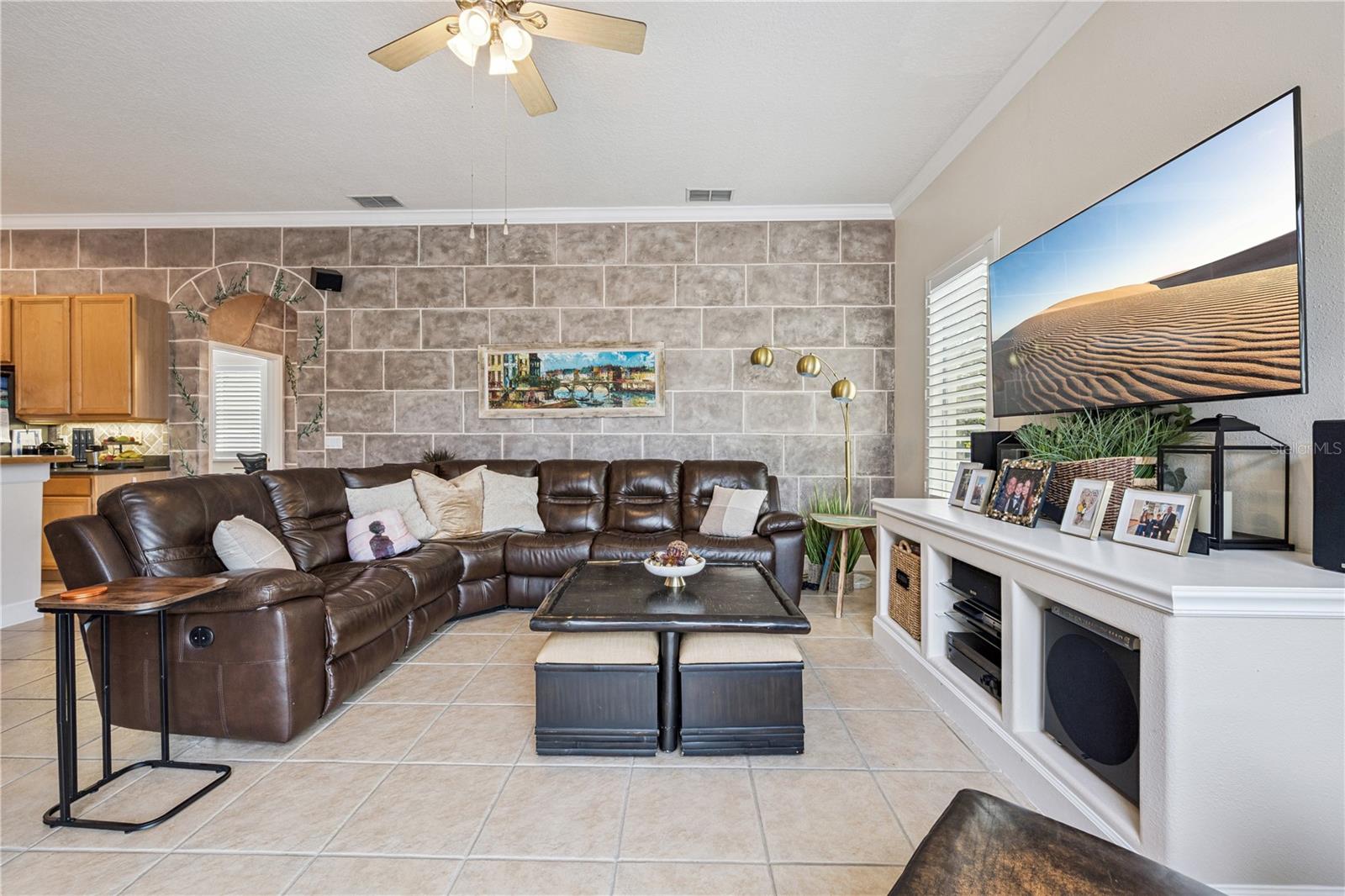 CITRUS OAKS - Residential