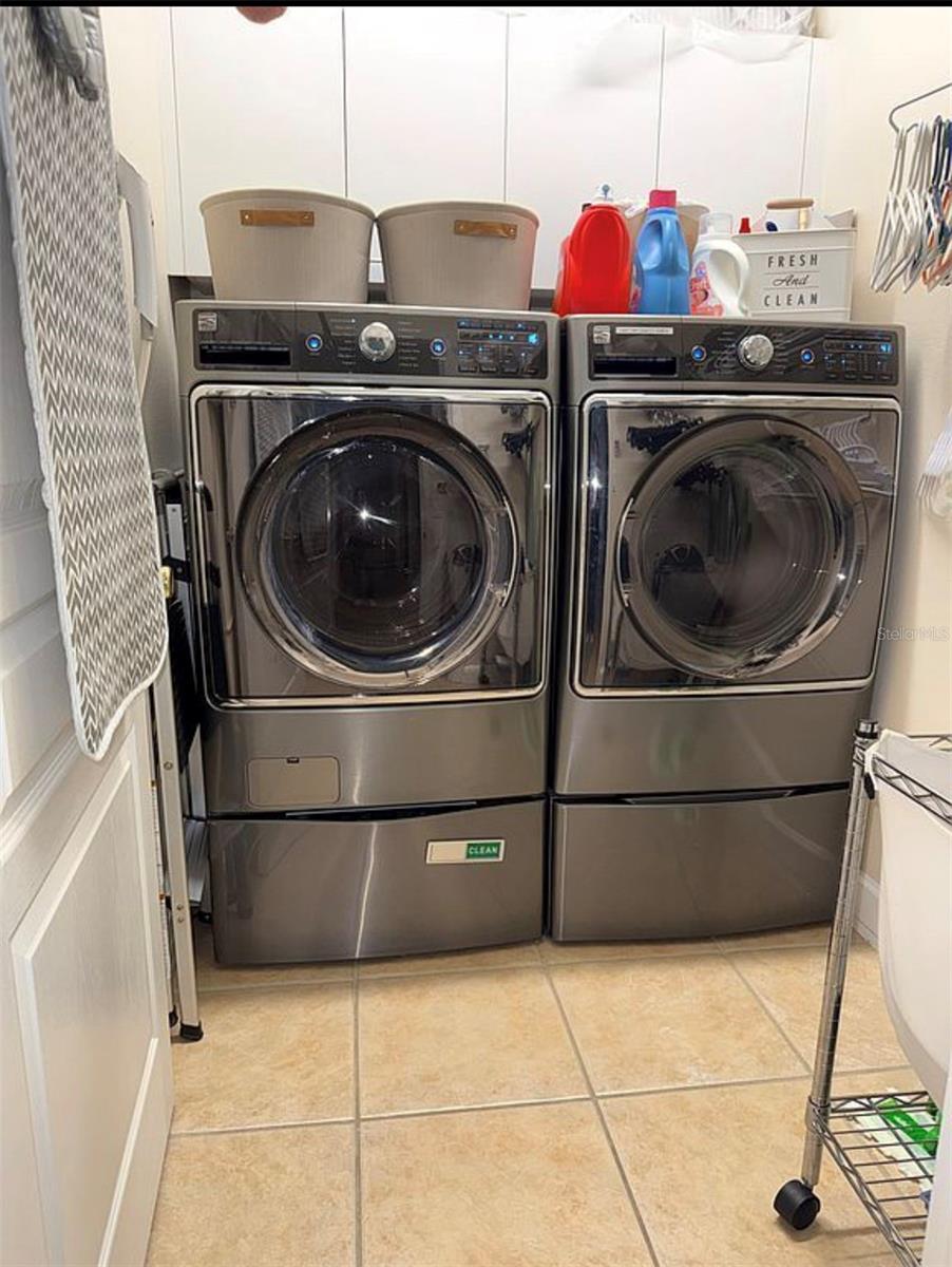 CITRUS OAKS - Residential