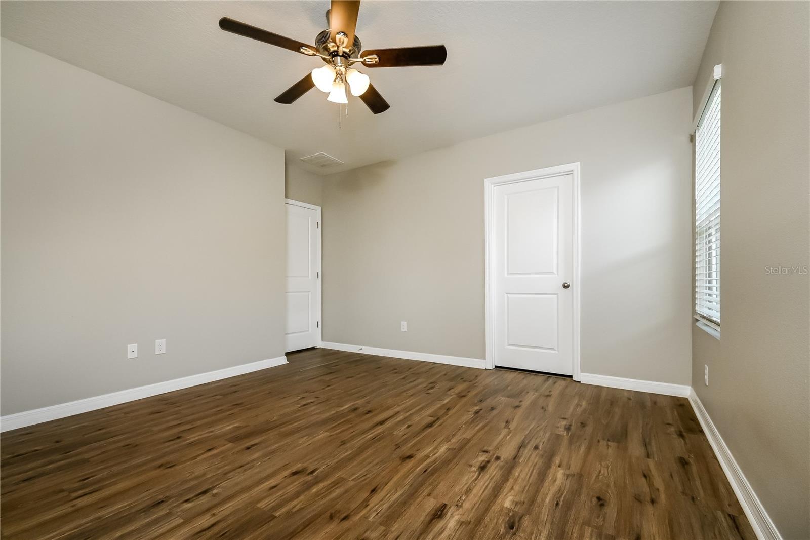 SILVERSTONE SOUTH - Residential