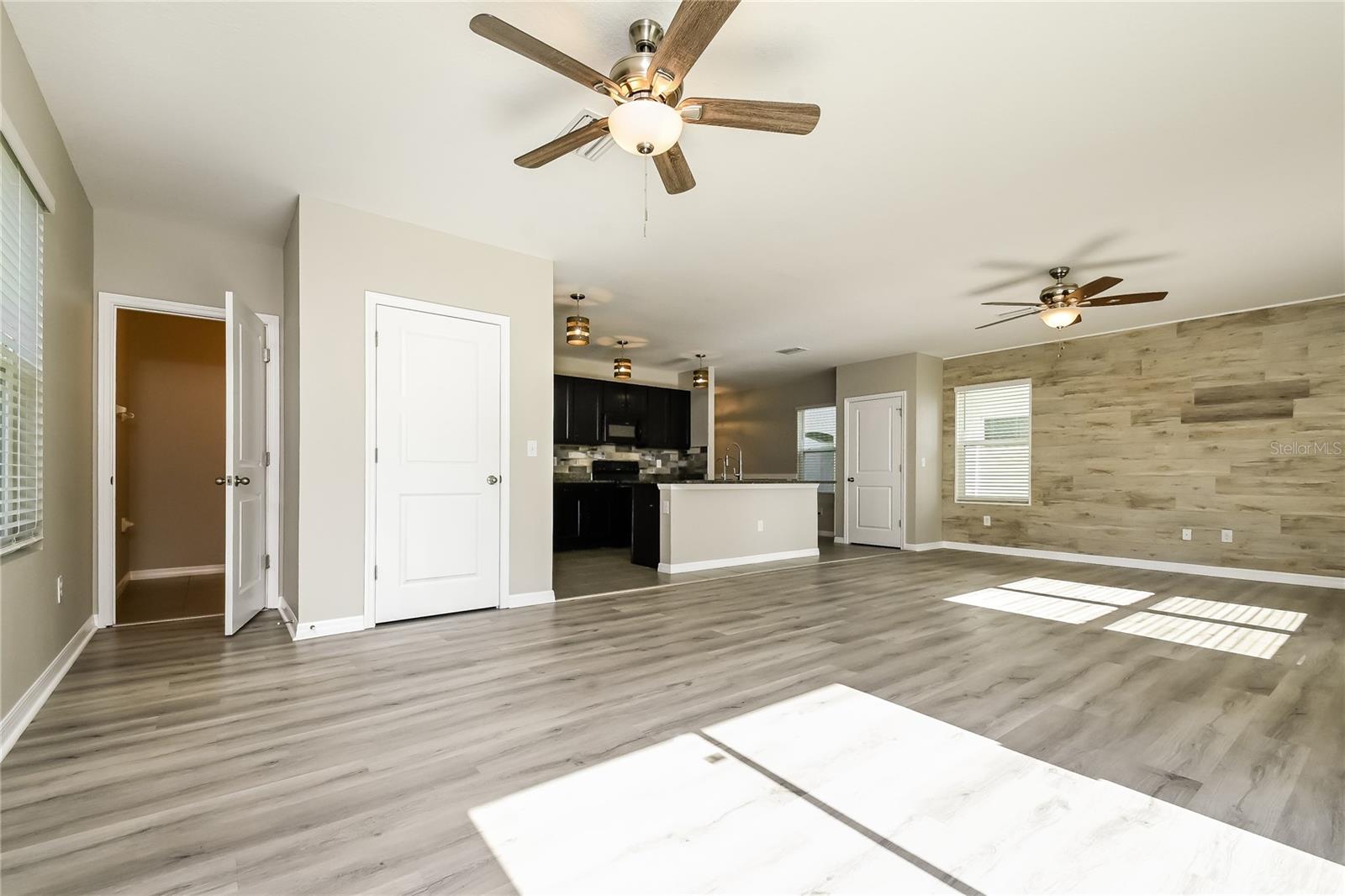 4106 WILLOW HAMMOCK DRIVE