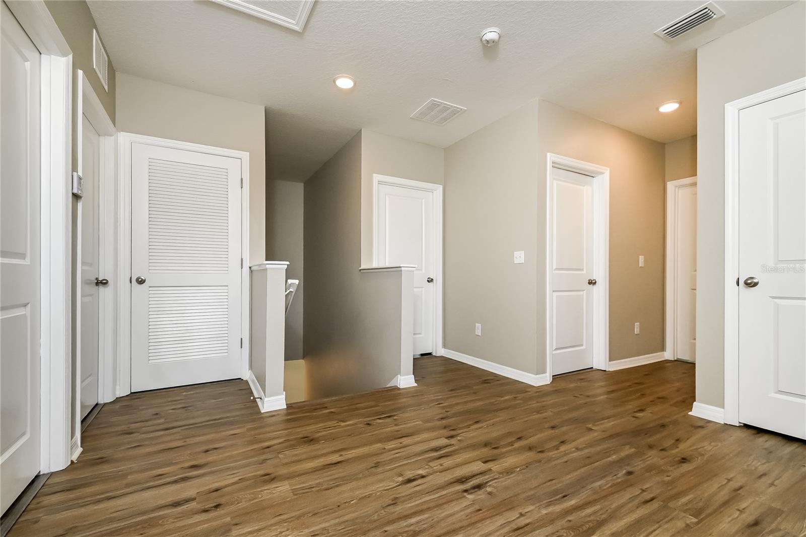 SILVERSTONE SOUTH - Residential