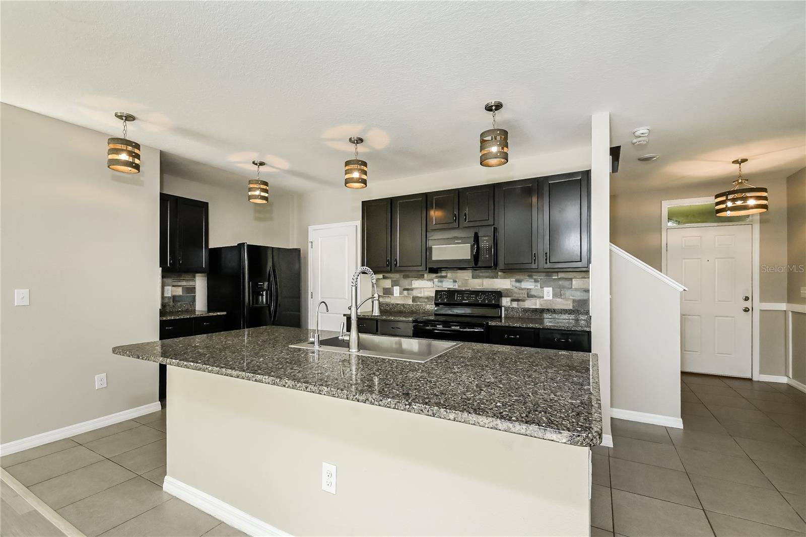 4106 WILLOW HAMMOCK DRIVE