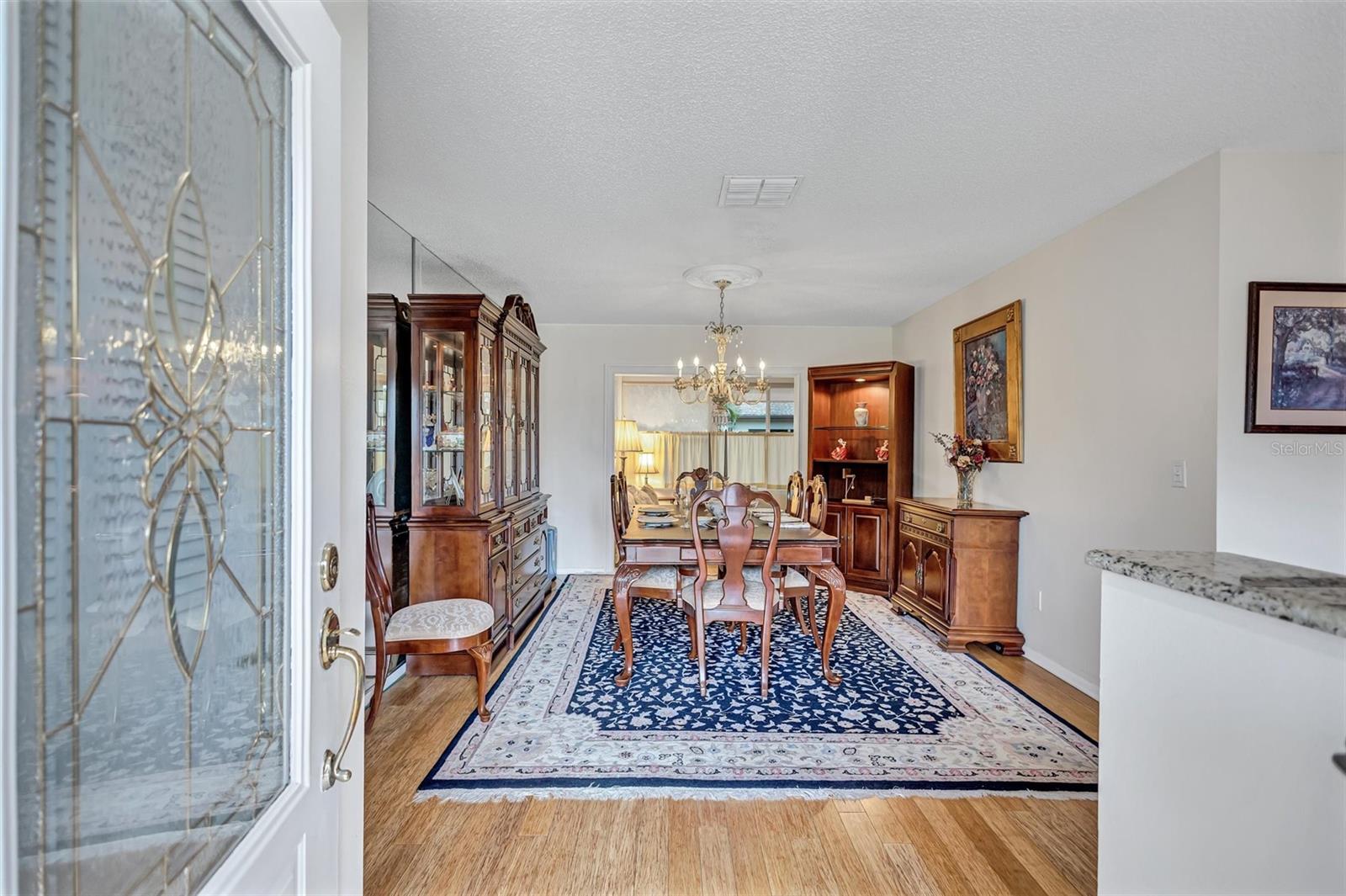 1743 MACDONNELL DRIVE