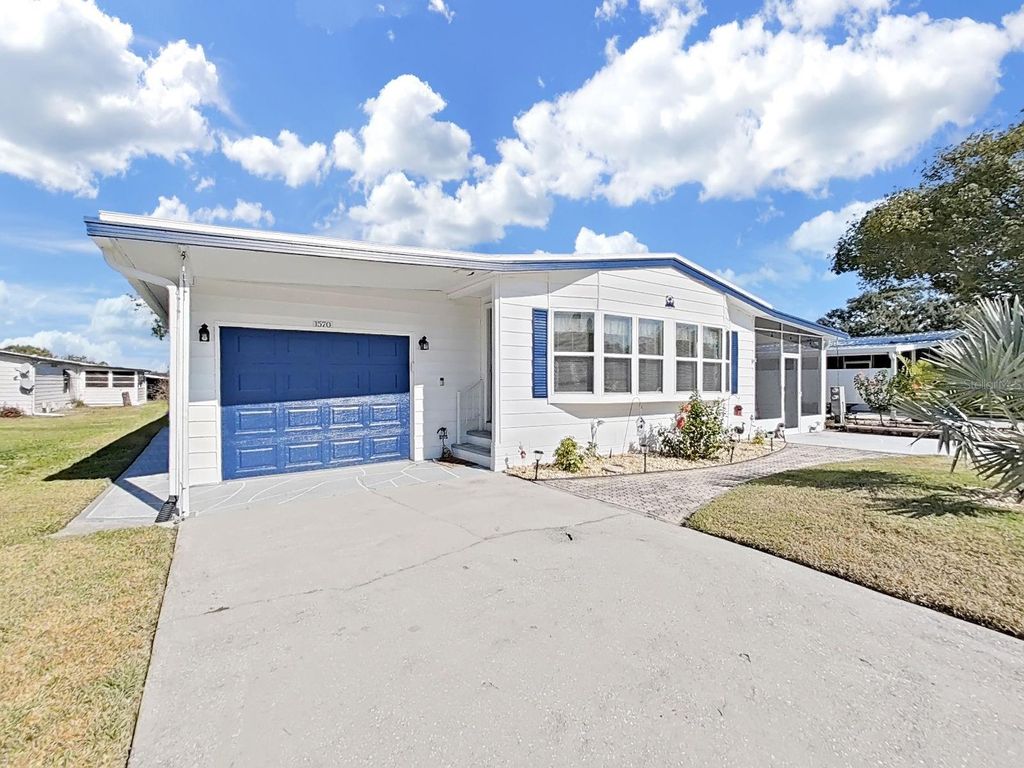 Photo of 1570 Heather Hill Dr, Lakeland, FL 33810 (MLS # P4937447)