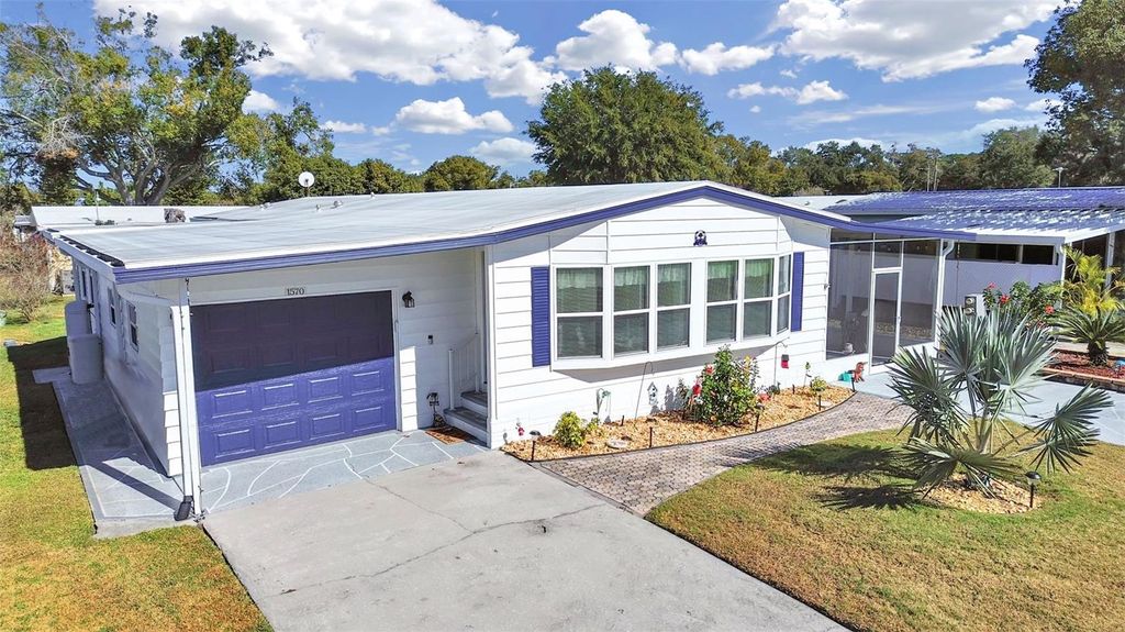 Photo of 1570 Heather Hill Dr, Lakeland, FL 33810 (MLS # P4937447)