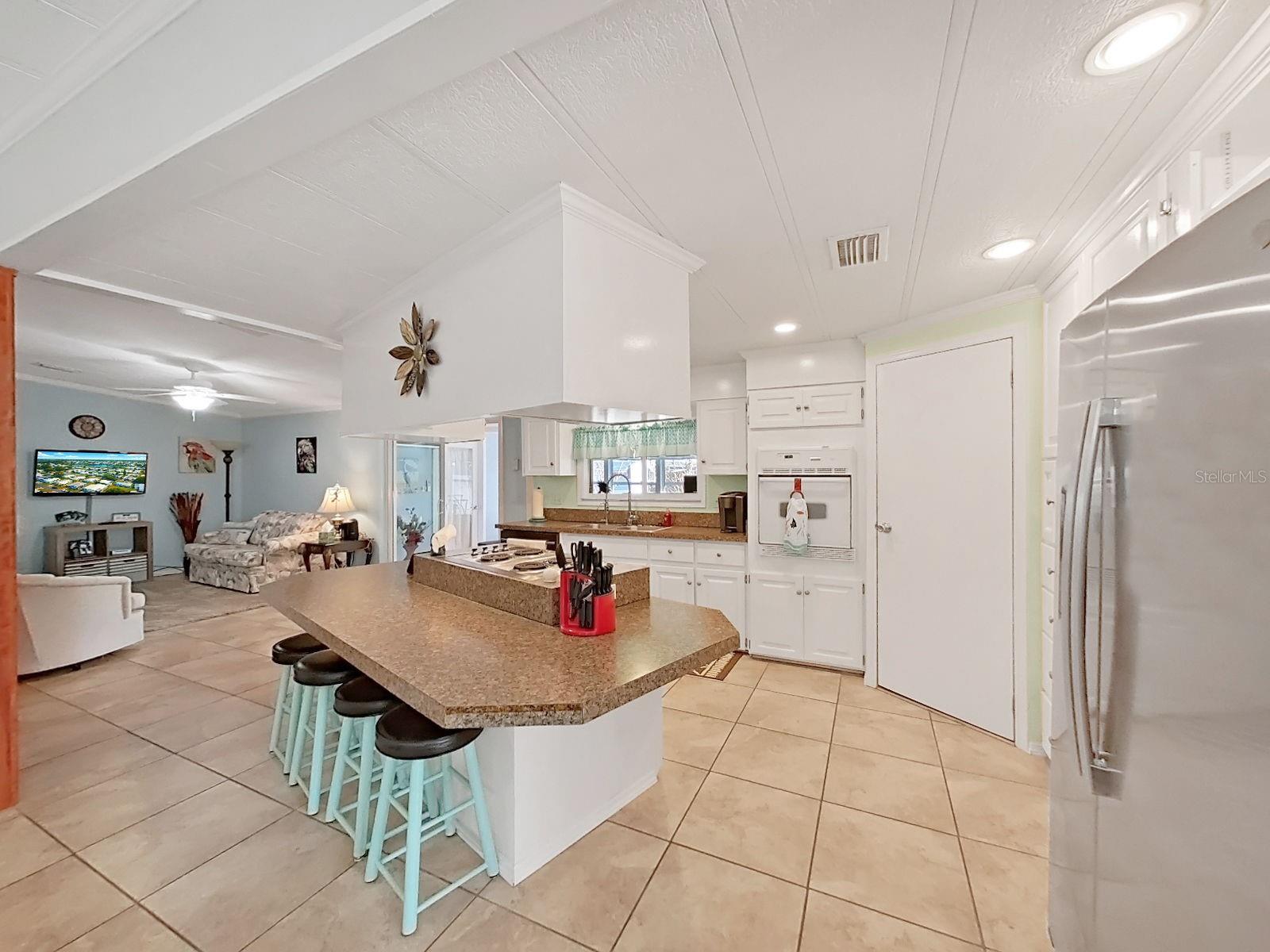 FOXWOOD LAKE ESTATES PH 01 - Residential