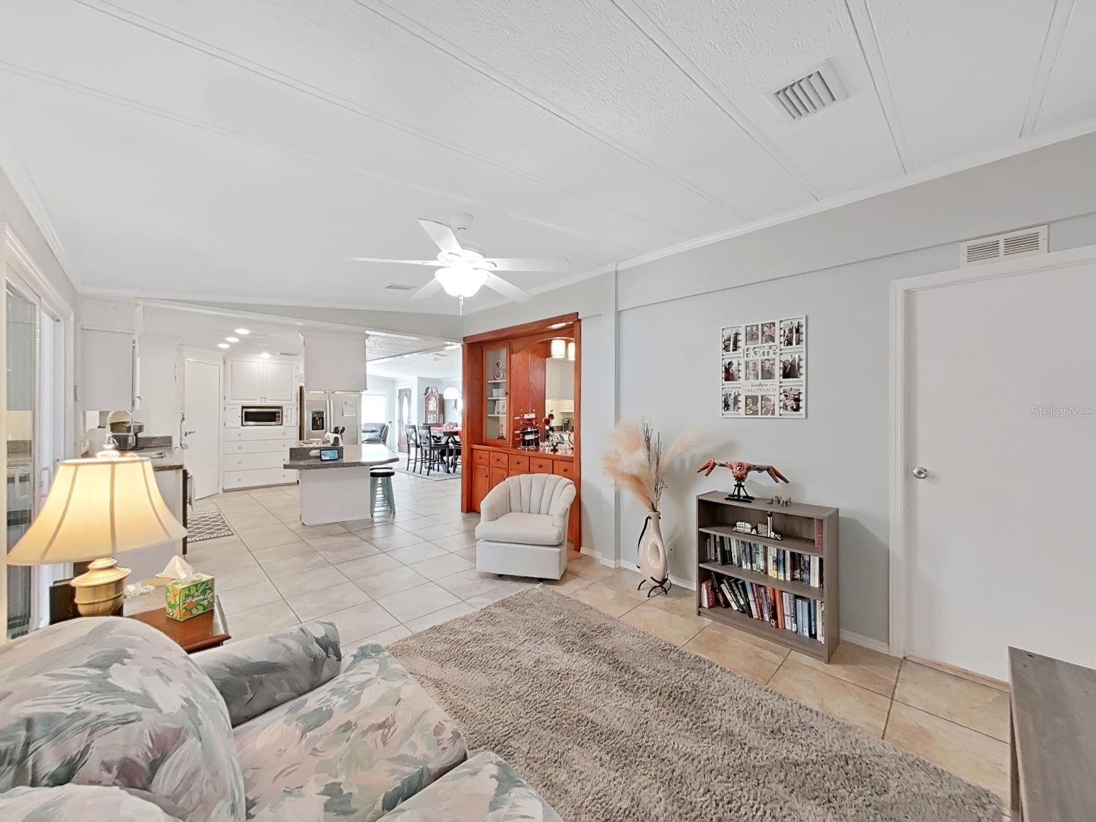 FOXWOOD LAKE ESTATES PH 01 - Residential