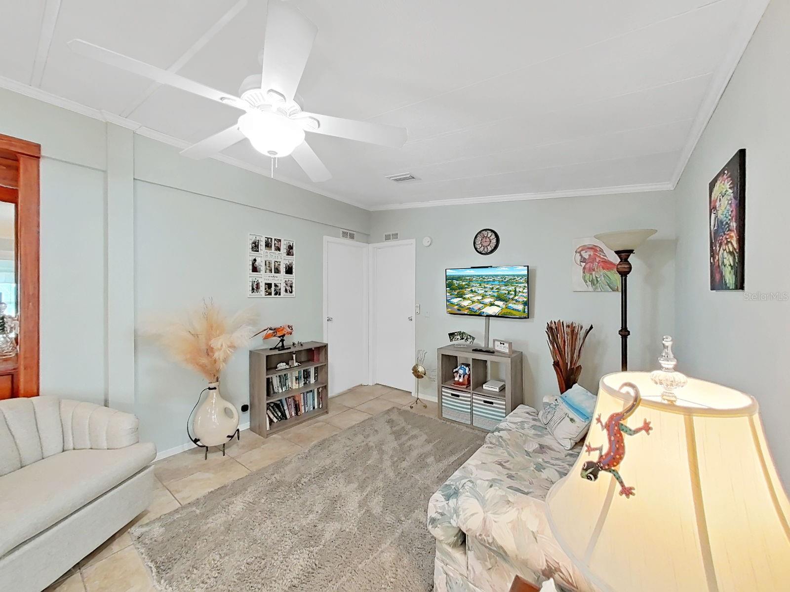 FOXWOOD LAKE ESTATES PH 01 - Residential