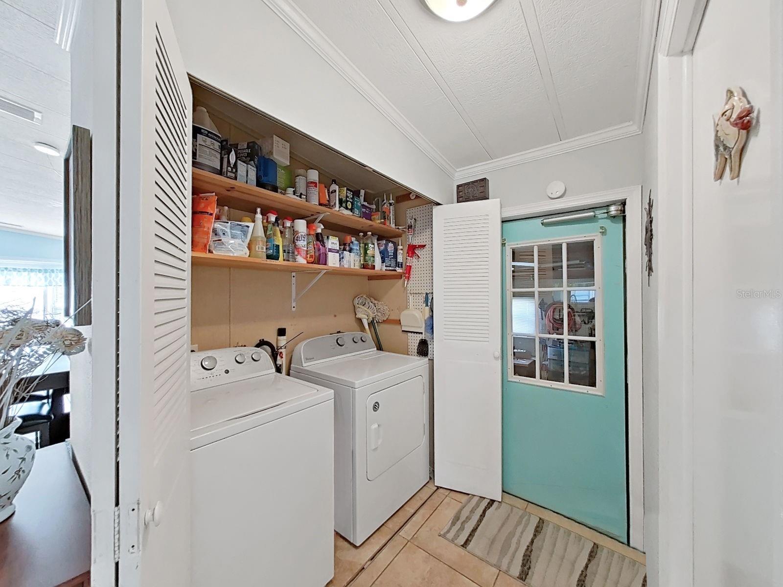 FOXWOOD LAKE ESTATES PH 01 - Residential