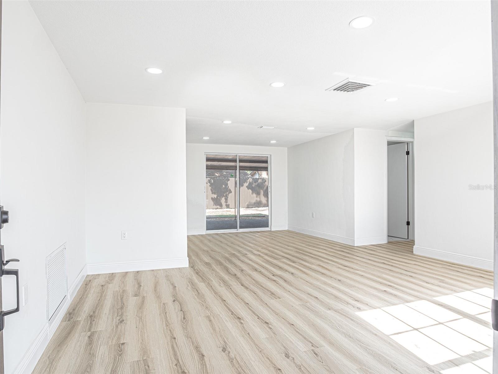 SAN CLEMENTE EAST - Residential