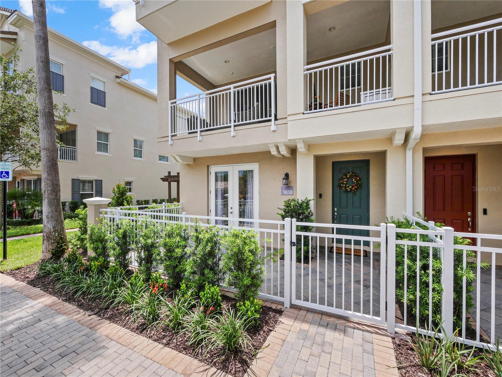 1618 UTICA TRAIL