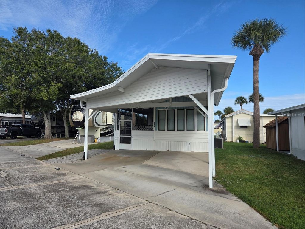 Photo of 6473 SE 56th Street, Okeechobee, FL 34974 (MLS # OK225759)