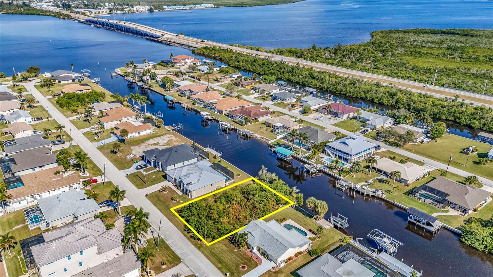 PORT CHARLOTTE SEC 054 - Land